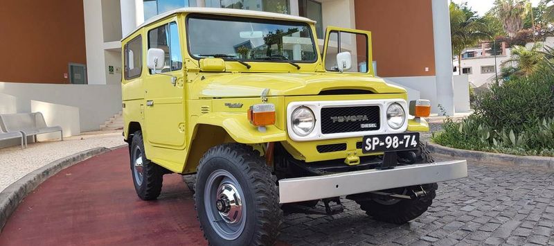 Toyota 4Runner • 1982 • 30,000 km 1