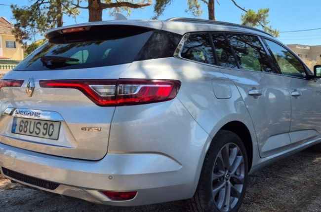 Renault Mégane • 2018 • 190,000 km 4