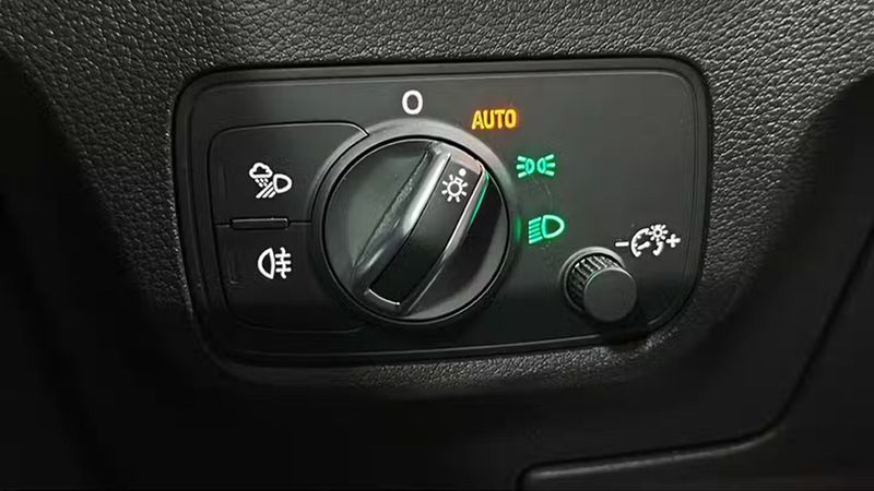 Audi Q3 • 2023 • 29,058 km 7