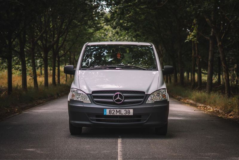 Mercedes-Benz 115 • 2011 • 210,000 km 4