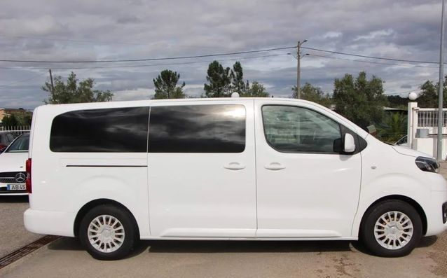 Toyota Verso • 2020 • 158,000 km 11