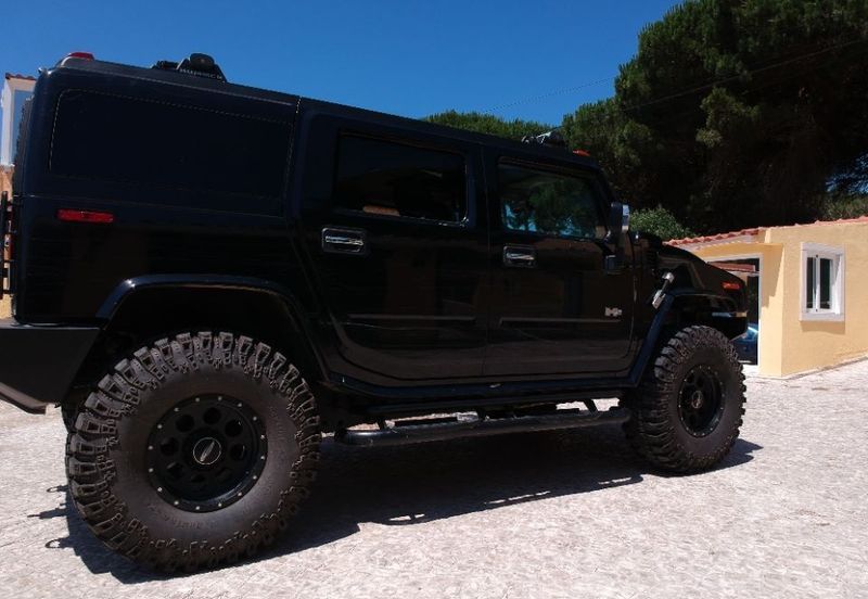 Hummer H2 • 2003 • 82,923 km 4