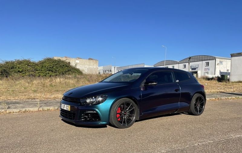 Volkswagen Scirocco • 2010 • 102,000 km 4