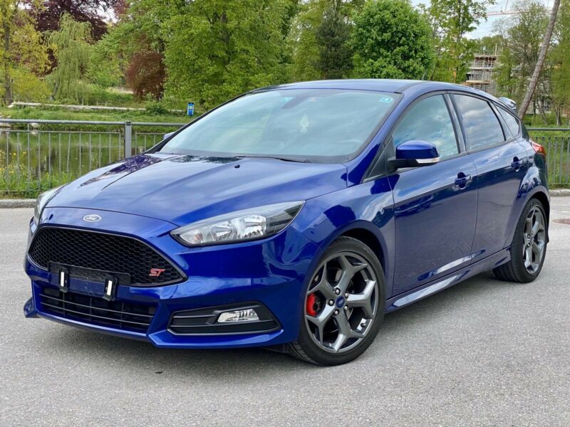 Ford Focus • 2015 • 75,500 km 1