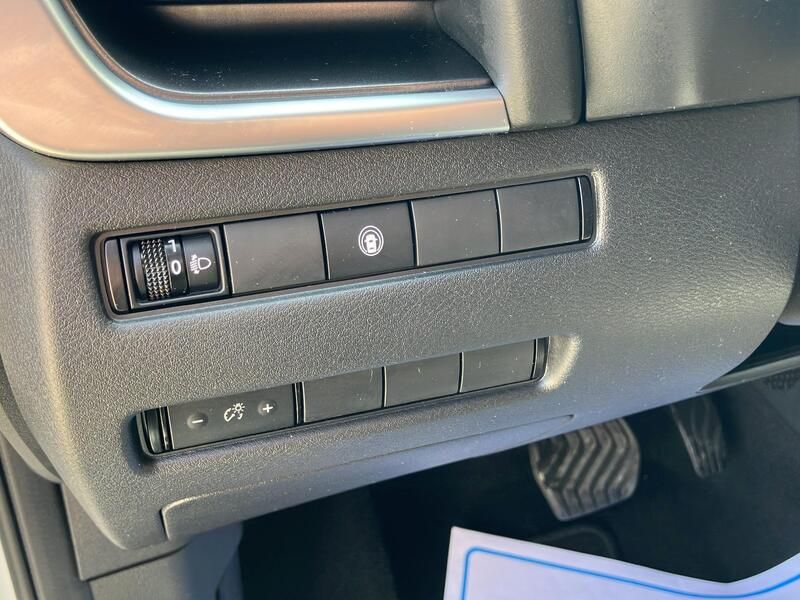 Nissan X-Trail • 2024 • 15,120 km 20