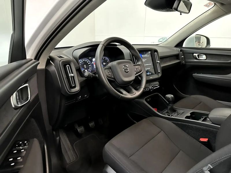 Volvo XC40 • 2020 • 41,700 km 5