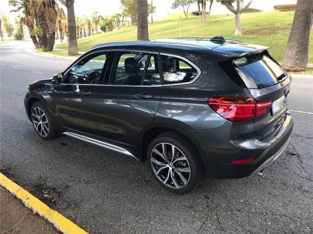 BMW X1 • 2017 • 122,000 km 1