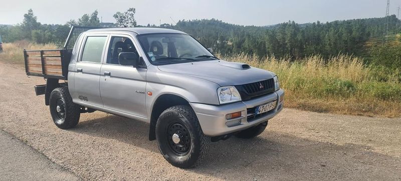 Mitsubishi L200 Pick up • 2000 • 80,000 km 3