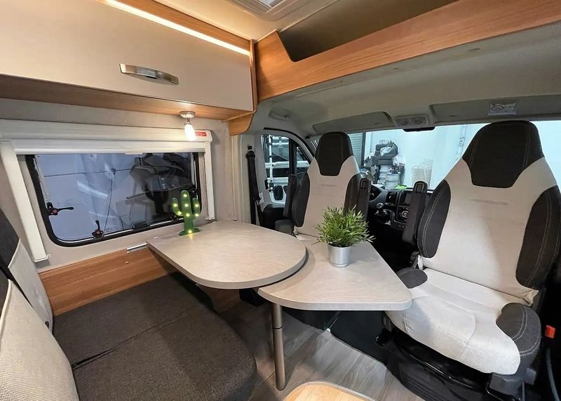 Fiat Ducato • 2018 • 81,000 km 4