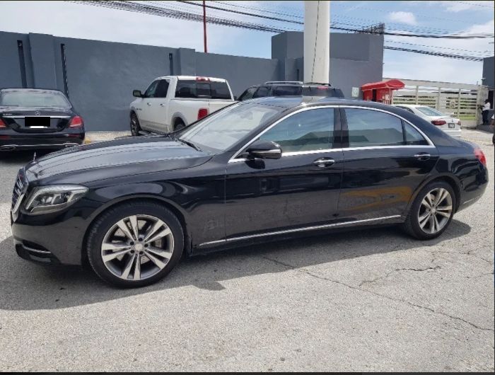 Mercedes-Benz S • 2017 • 124,000 km 4