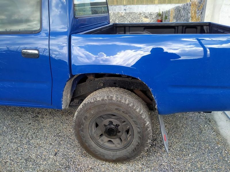 Toyota Hilux • 1998 • 80,000 km 5