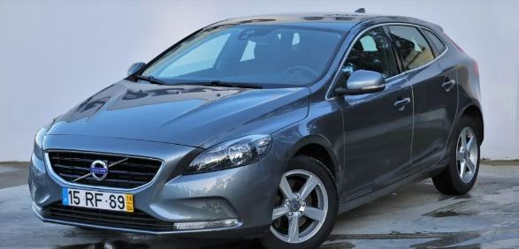 Volvo V40 • 2016 • 111,000 km 1