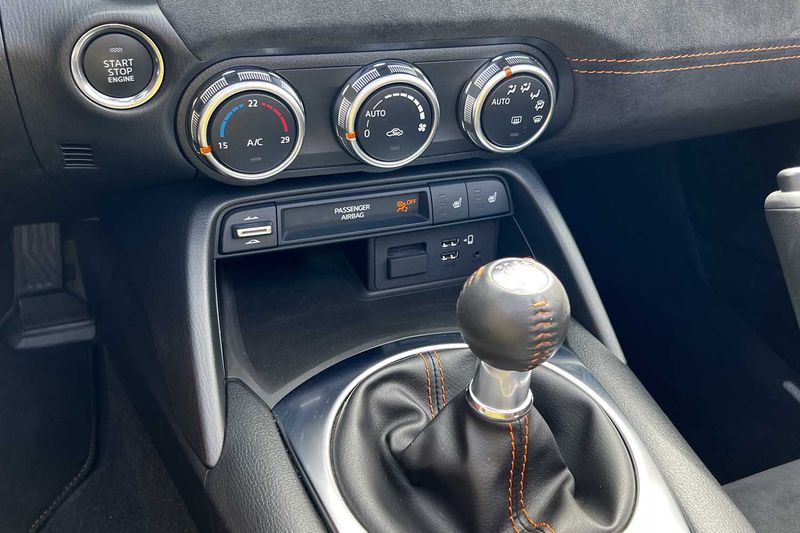 Mazda MX-5 • 2019 • 80,000 km 10