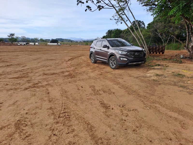 Hyundai Santa Fe • 2015 • 206,364 km 5