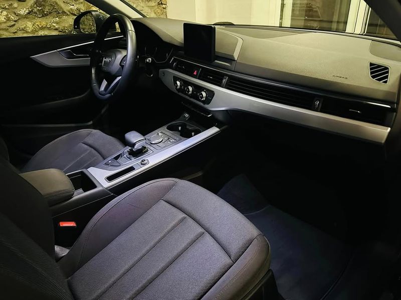 Audi A4 Avant • 2018 • 74,000 km 6