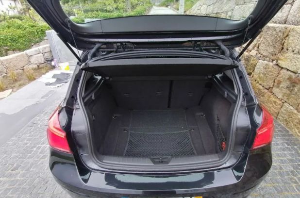 BMW 1 Series • 2015 • 143,000 km 4