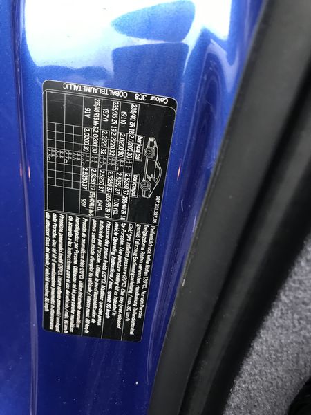 Porsche Cayman • 2007 • 90,000 km 4