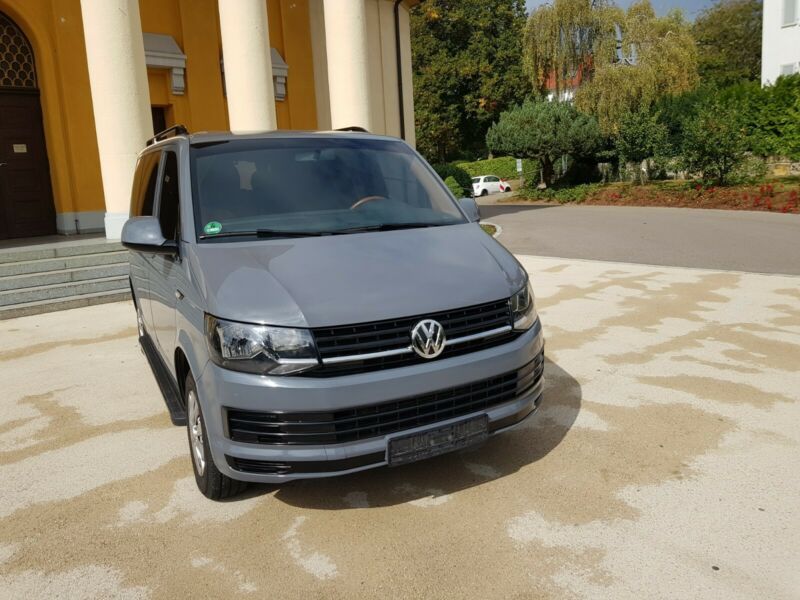 Volkswagen Multivan • 2018 • 47,000 km 2