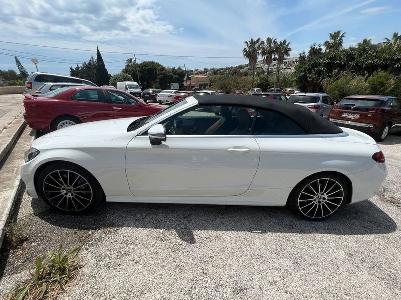 Mercedes-Benz C-Class • 2017 • 88,000 km 2