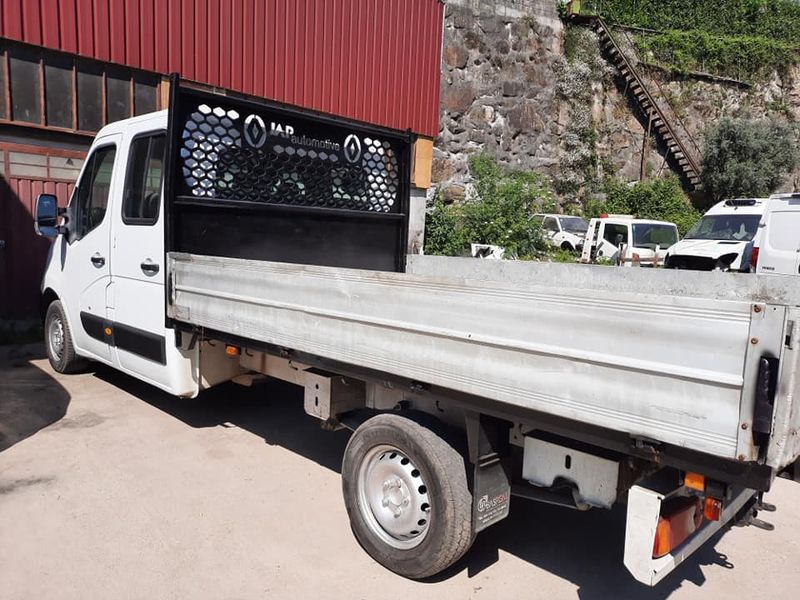 Renault Master • 2011 • 58,000 km 3