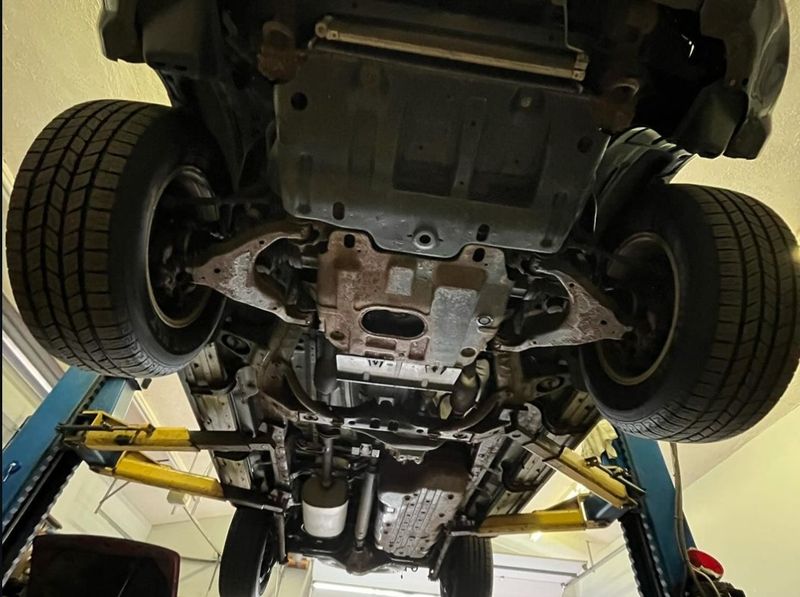 Toyota 4Runner • 2007 • 180,000 km 5