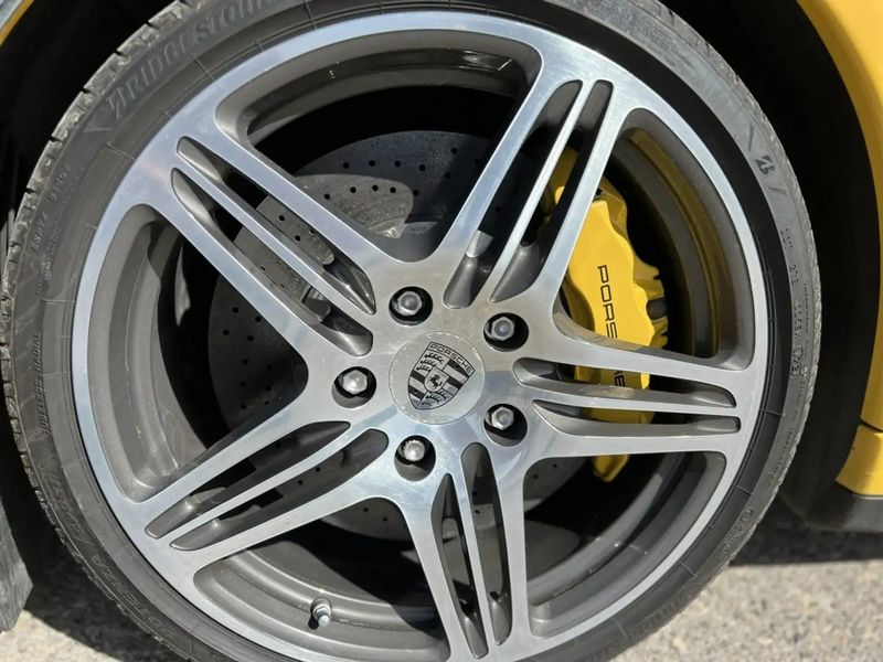 Porsche 911 Turbo • 2008 • 71,000 km 5