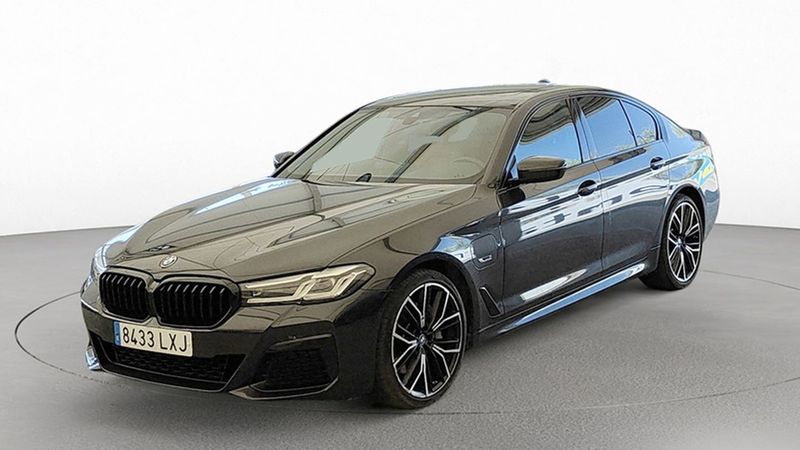 BMW 5 Series • 2022 • 96,100 km 1