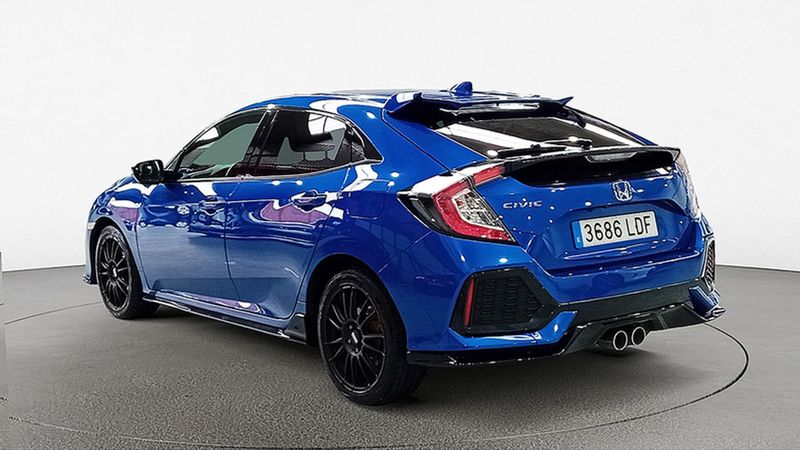 Honda Civic • 2019 • 61,874 km 6