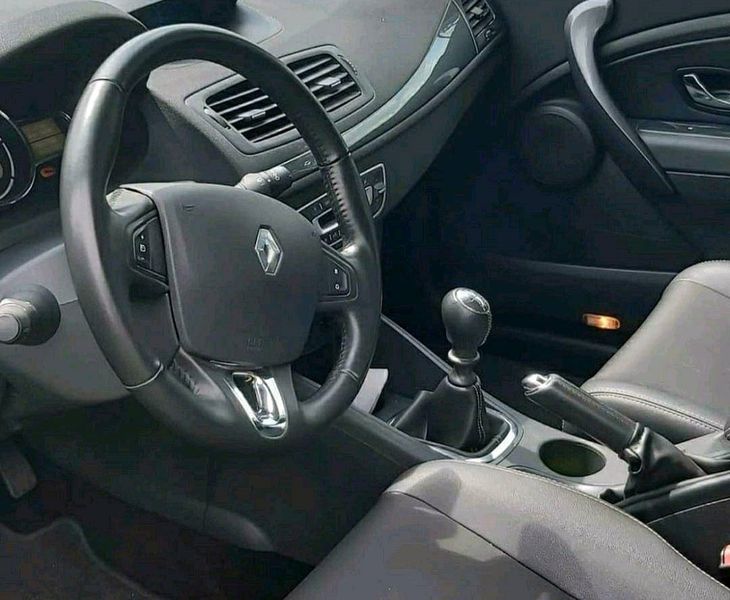 Renault Mégane • 2016 • 110,000 km 3