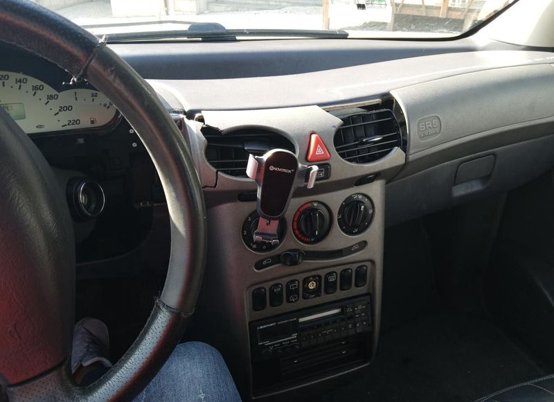 Mercedes-Benz A • 1999 • 24,900 km 4