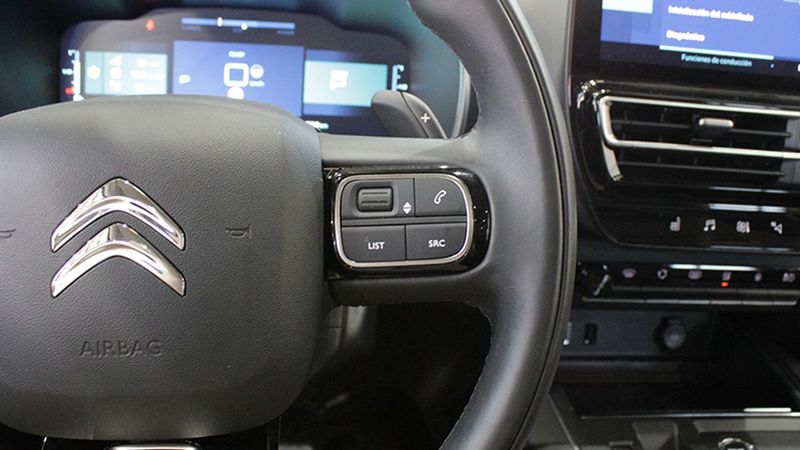 Citroën C5 • 2022 • 27,584 km 26