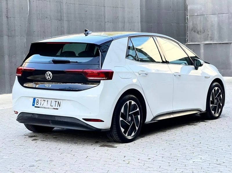 Volkswagen Life • 2021 • 48,000 km 6