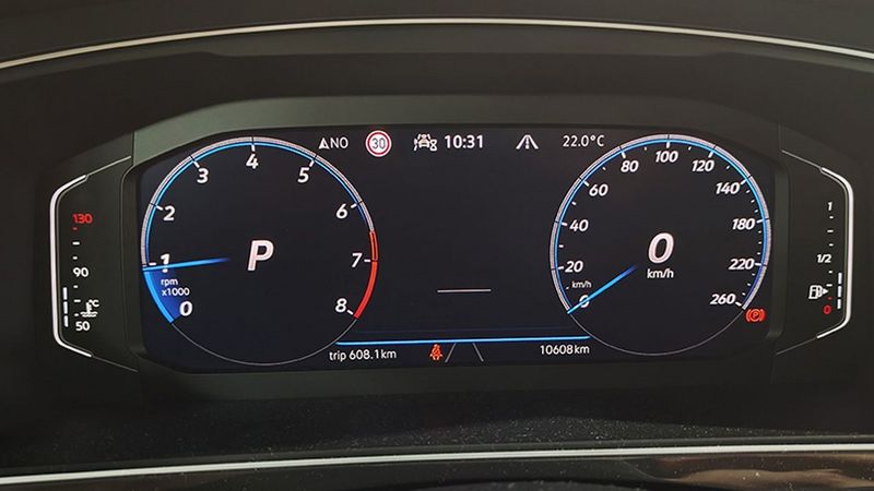 Volkswagen Tiguan • 2024 • 10,608 km 13