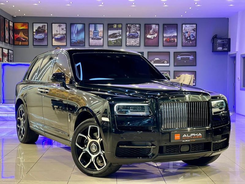Rolls-Royce Cullinan • 2021 • 48,600 km 11