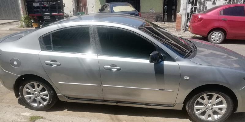 Mazda 3 • 2008 • 165,000 km 11