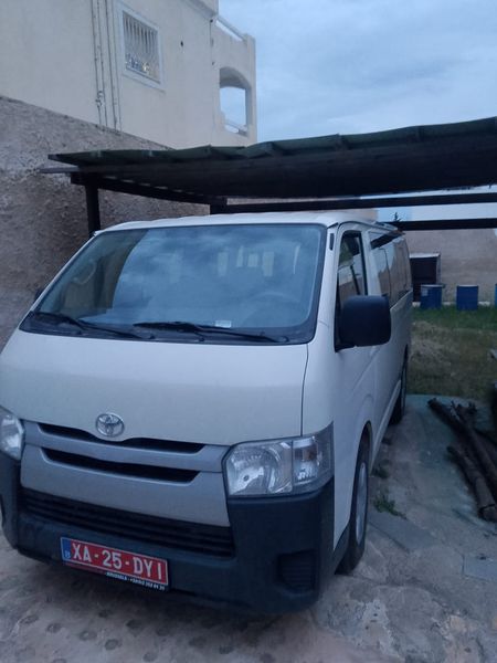 Toyota Hiace • 2024 • 2,278 km 3