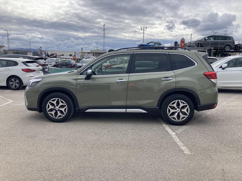 Subaru Forester • 2020 • 105,000 km 4