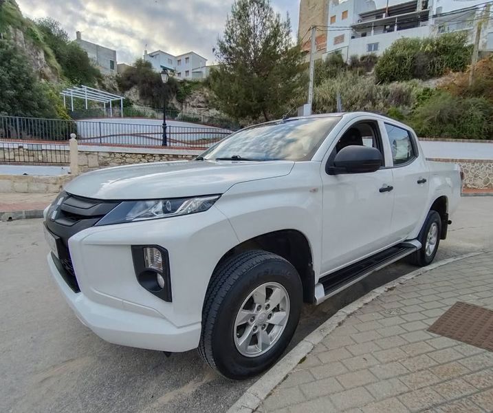 Mitsubishi L200 Pick up • 2020 • 130,000 km 2