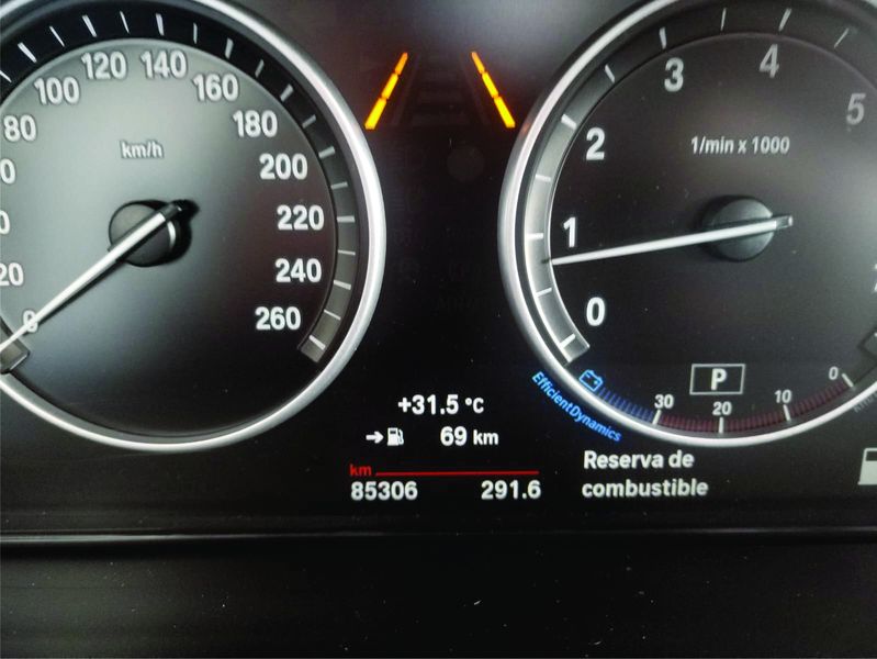 BMW X5 • 2015 • 85,306 km 4