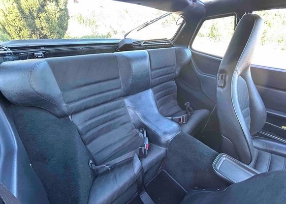 Porsche 944 • 1987 • 50,000 km 9