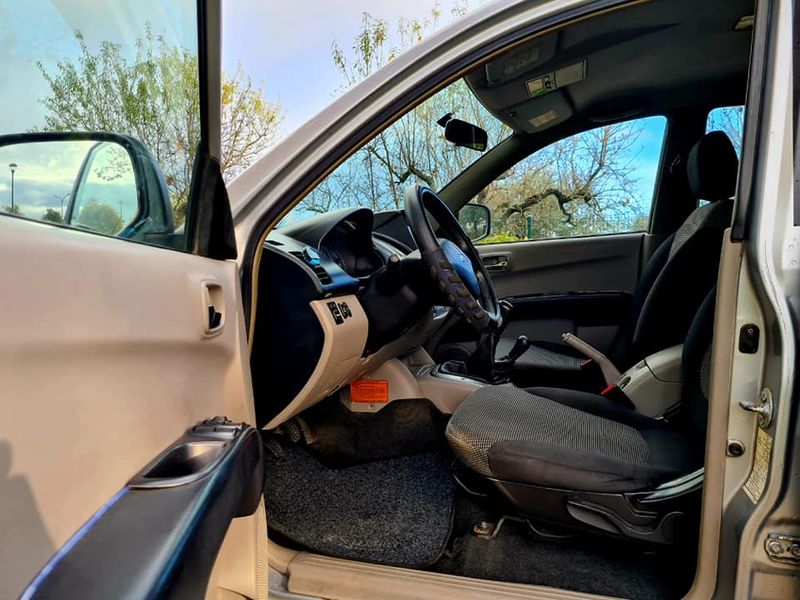 Mitsubishi L200 Pick up • 2007 • 25,674 km 4