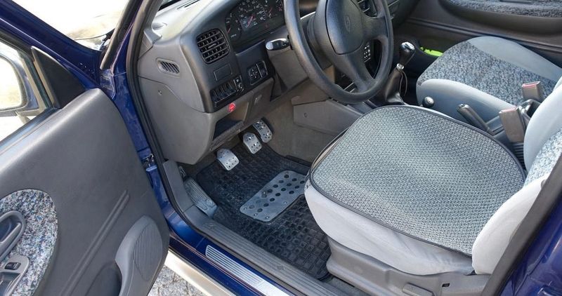 Kia Sportage • 1999 • 120,000 km 5