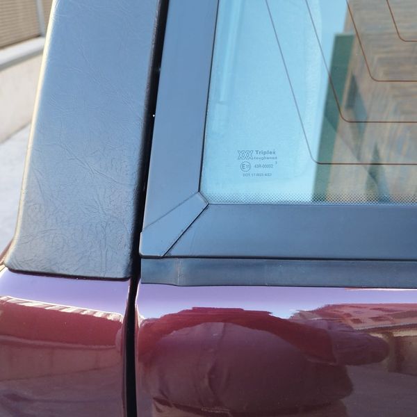 Land Rover Range Rover • 1994 • 380,000 km 2