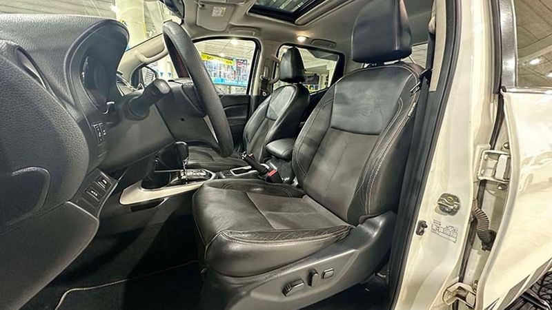 Nissan Navara • 2020 • 34,654 km 12