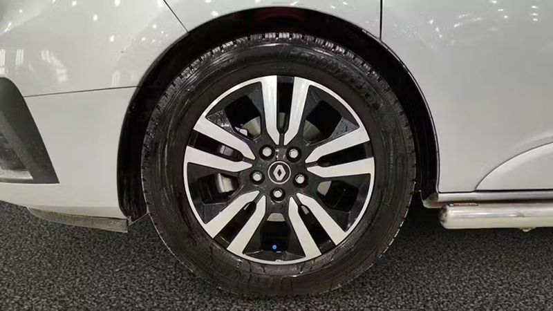 Renault Espace • 2022 • 22,865 km 30