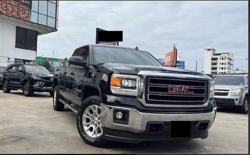 GMC Sierra 1500 • 2014 • 100,000 km 9