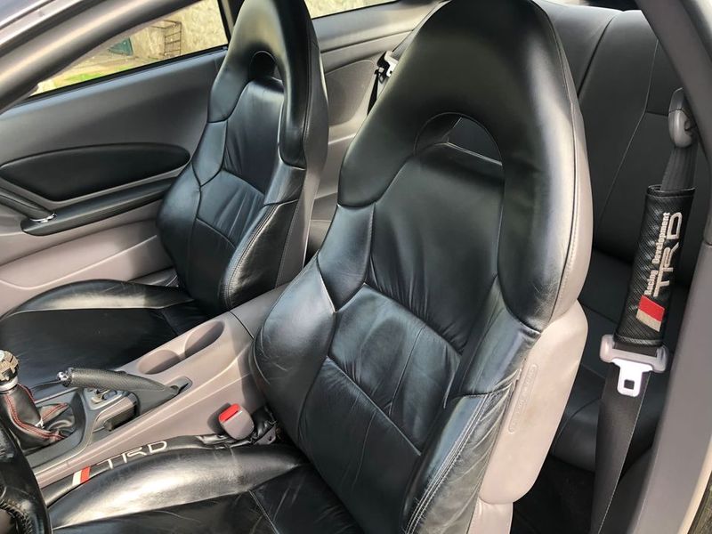 Toyota Celica • 2000 • 165,000 km 3