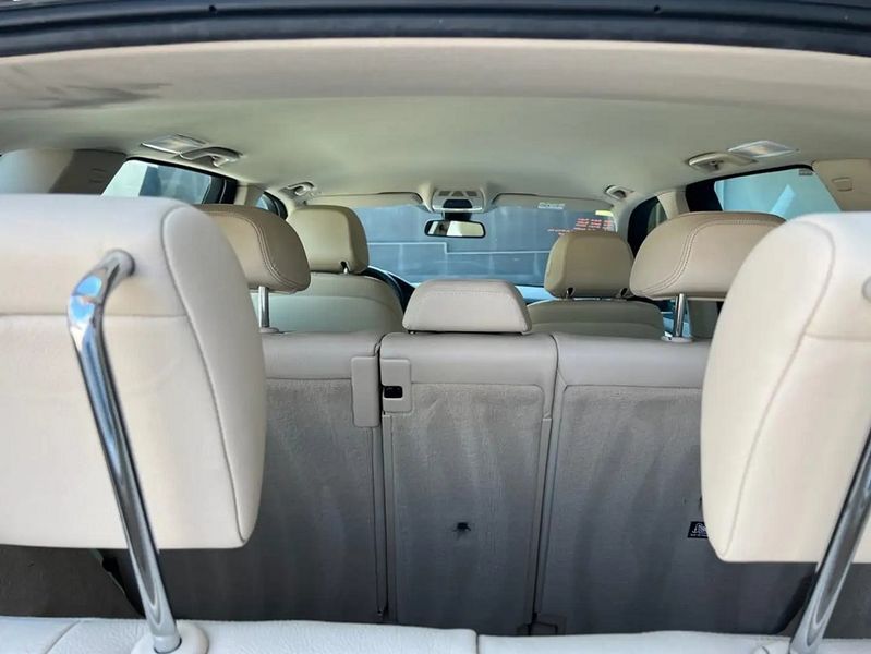 BMW X5 • 2017 • 195,000 km 10