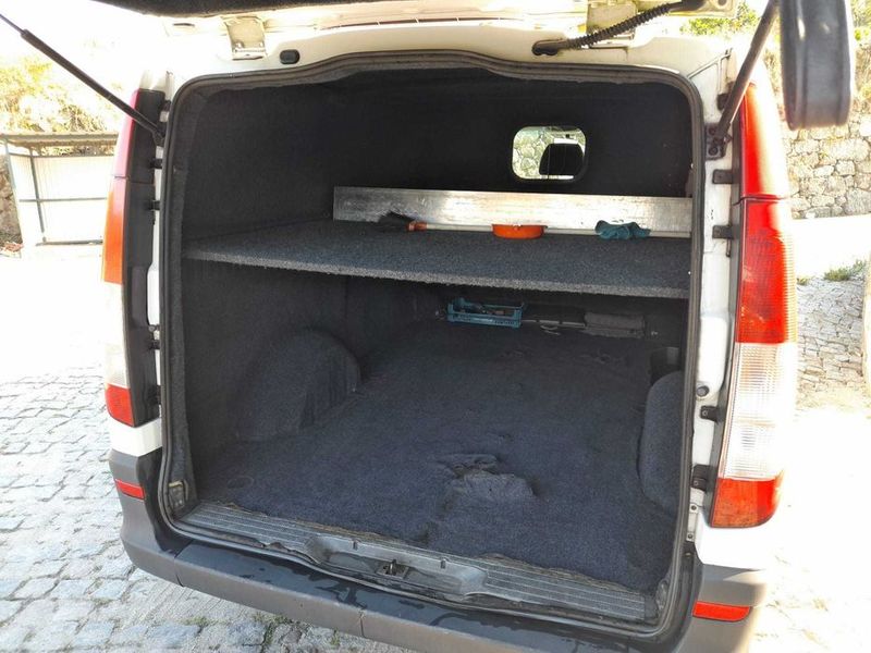 Mercedes-Benz 124 • 2011 • 280,000 km 4