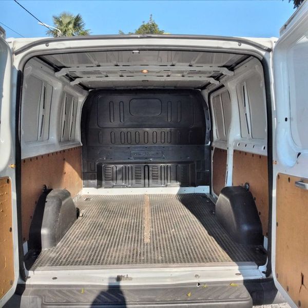 Ford Transit • 2011 • 2,550 km 4
